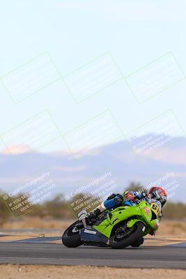 media/Feb-08-2025-CVMA (Sat) [[fcc6d2831a]]/Race 9-Amateur Supersport Middleweight/